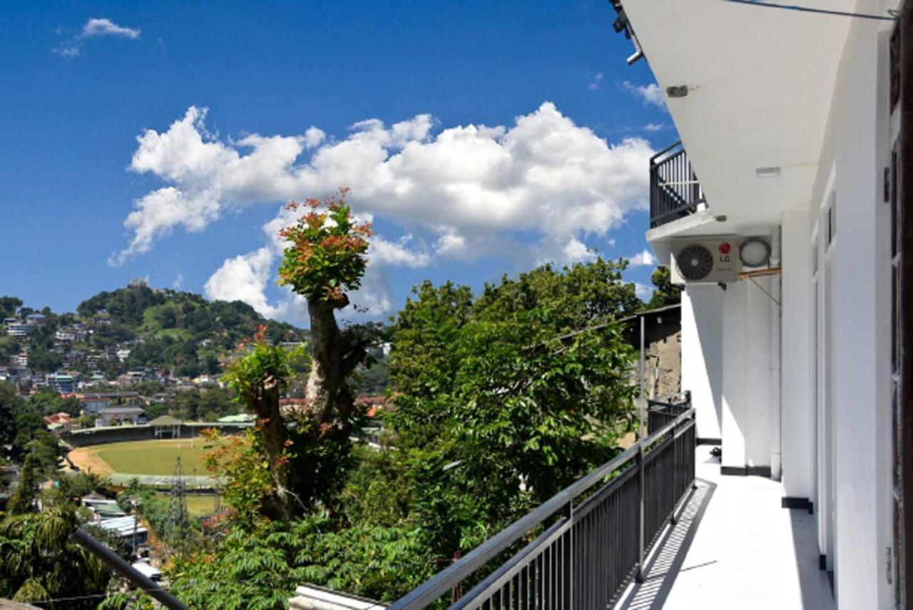 Cozy Homestay Kandy Buitenkant foto