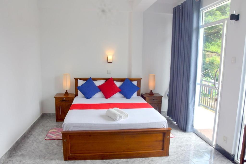 Cozy Homestay Kandy Buitenkant foto