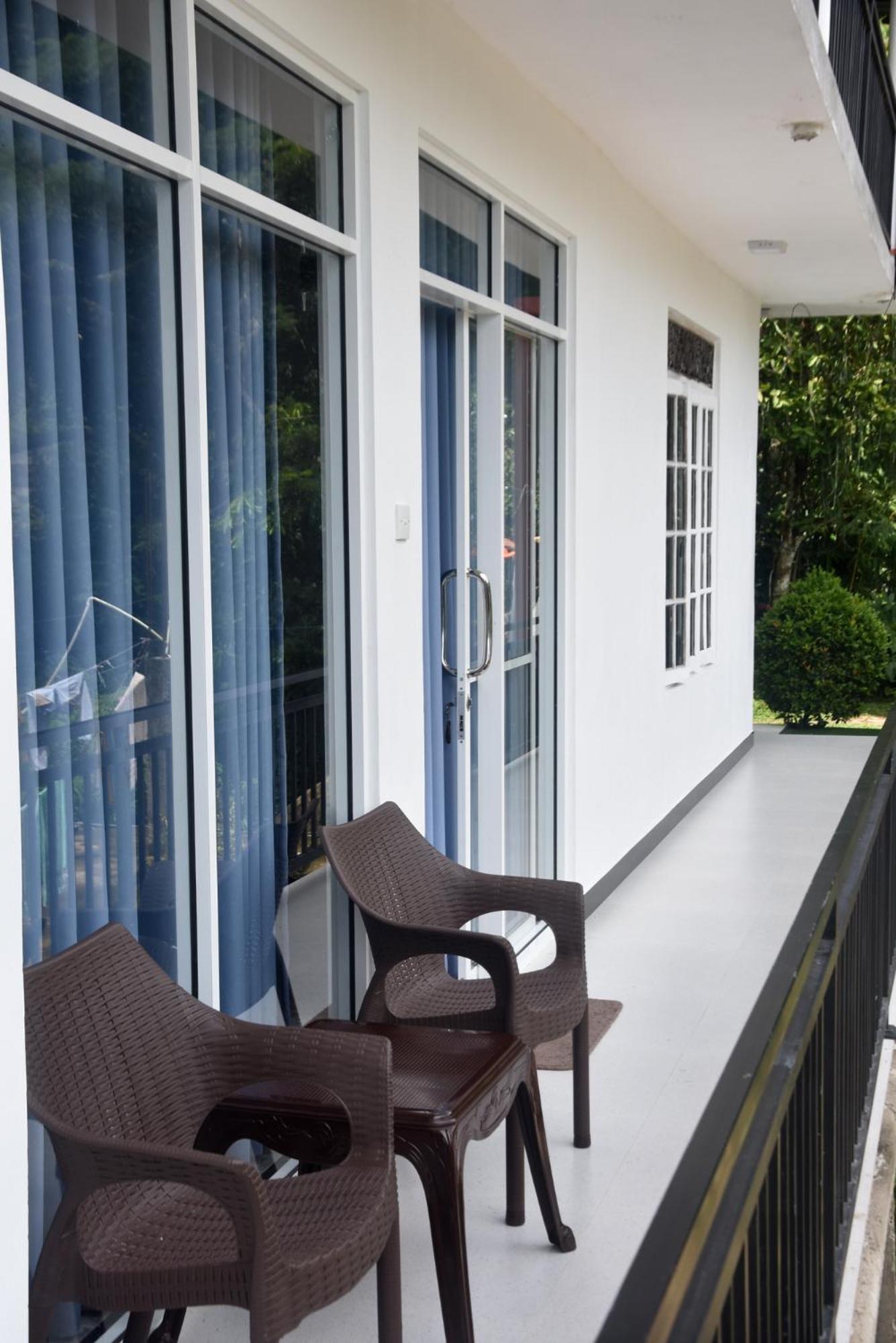 Cozy Homestay Kandy Buitenkant foto